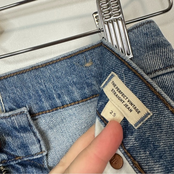 Madewell The Perfect Vintage Straight Jean Distressed Raw Hem Denim Size 25 - Picture 6 of 10